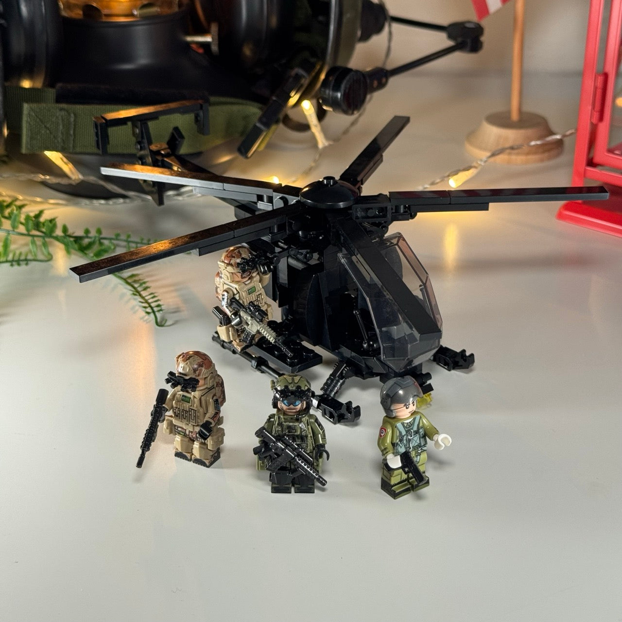 MH-6 Little Bird | 140Pcs