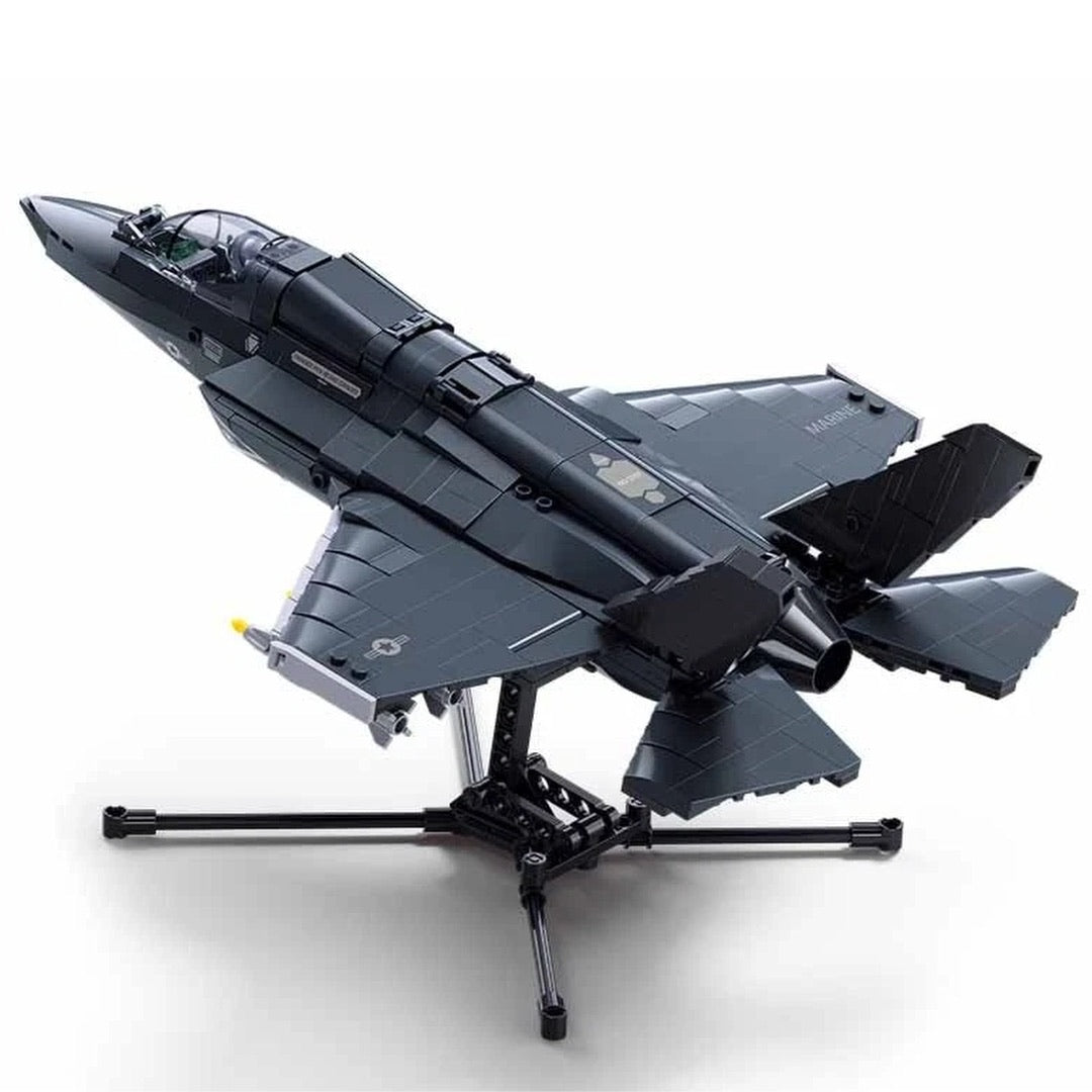 F-35 Lightning | 706 PCS