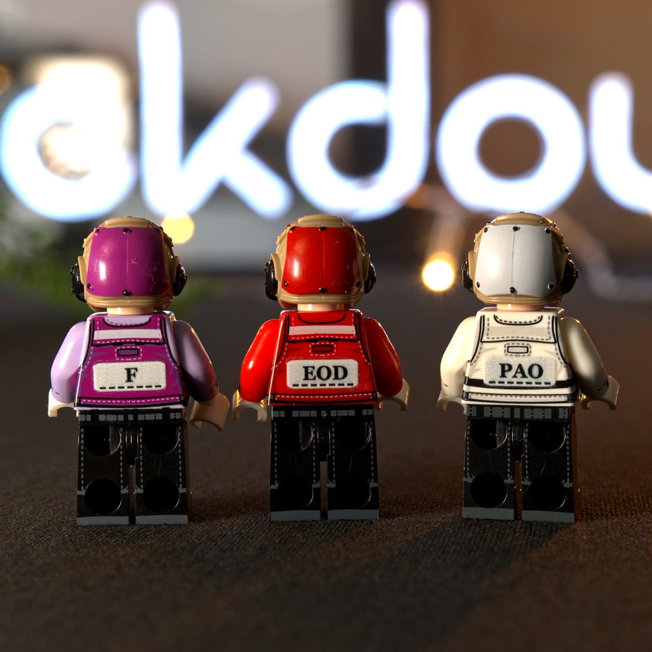Custom made Rainbow Crew minifigures / flight deck crew | 7 PCS
